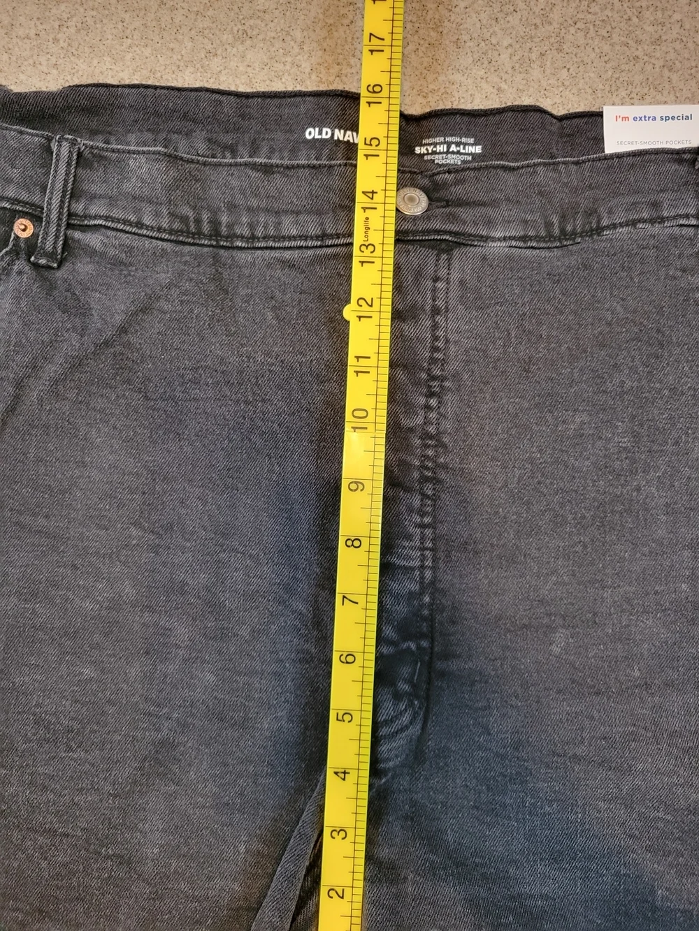 Old Navy Sky-Hi A-Line Black Cutoff Raw Hem Jean Shorts Size 28 Plus